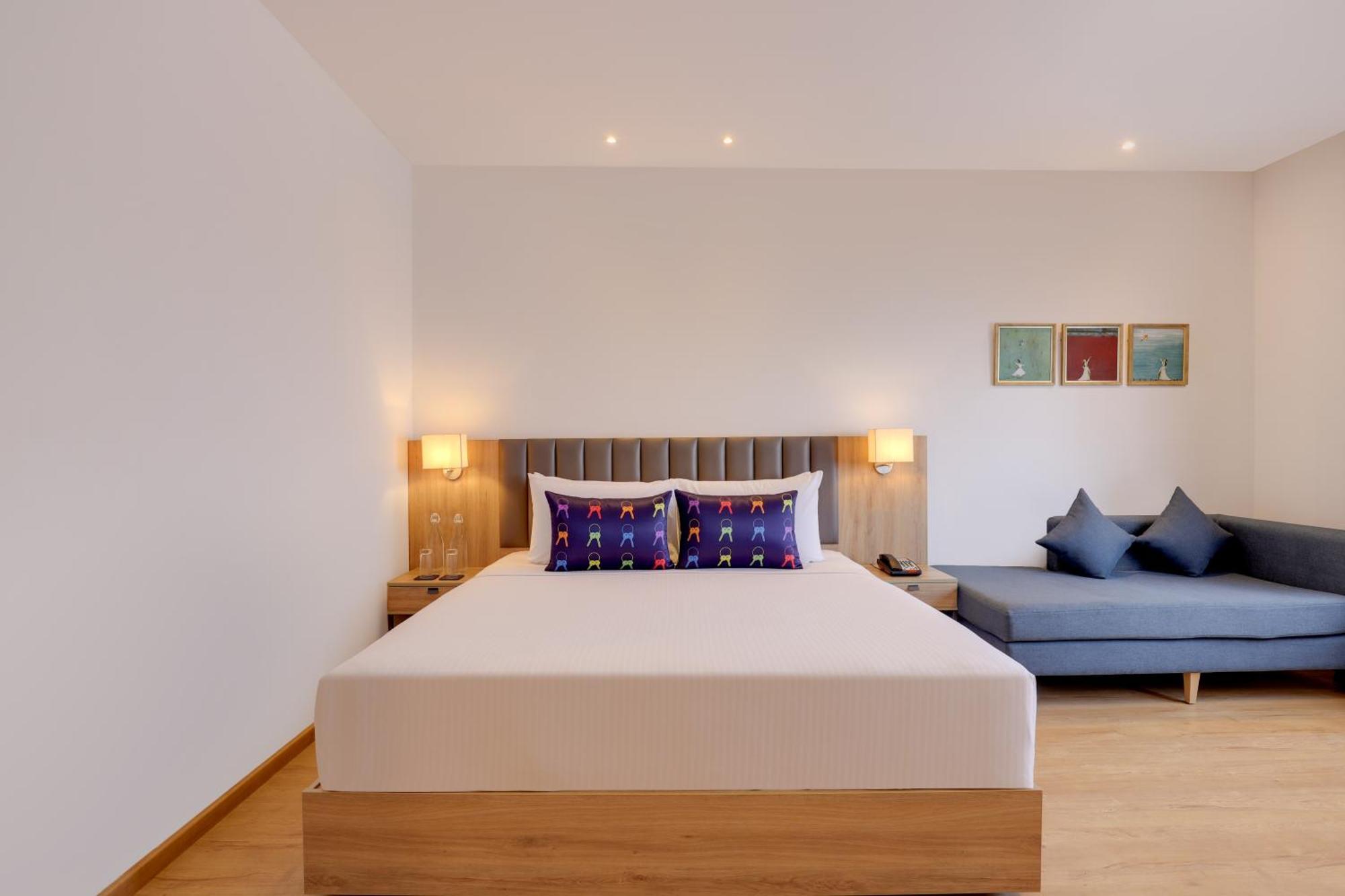 Keys Lite By Lemon Tree Hotels, Urban Square, ウダイプル エクステリア 写真